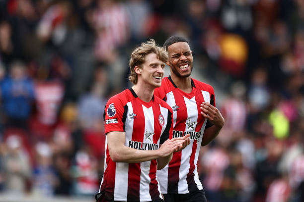 尤其是在中 尤其是在中